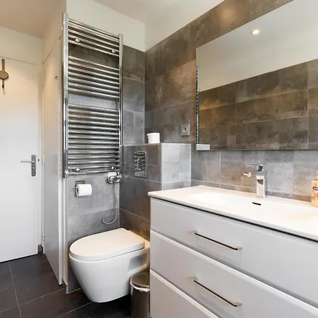 Etoile Cosy 2 P, Confort, 10 Min Croisette Apartment